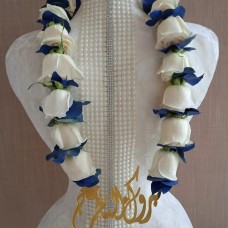 Floral graduation necklace